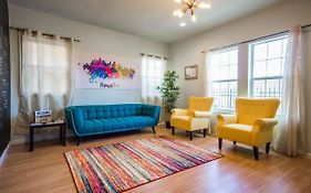 Wanderstay Houston Hostel